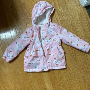 Carter’s girl’s jacket. Fleece-lined and water-resistant. Size 4T.